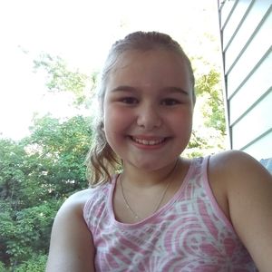 Meet your Posher, Sterling